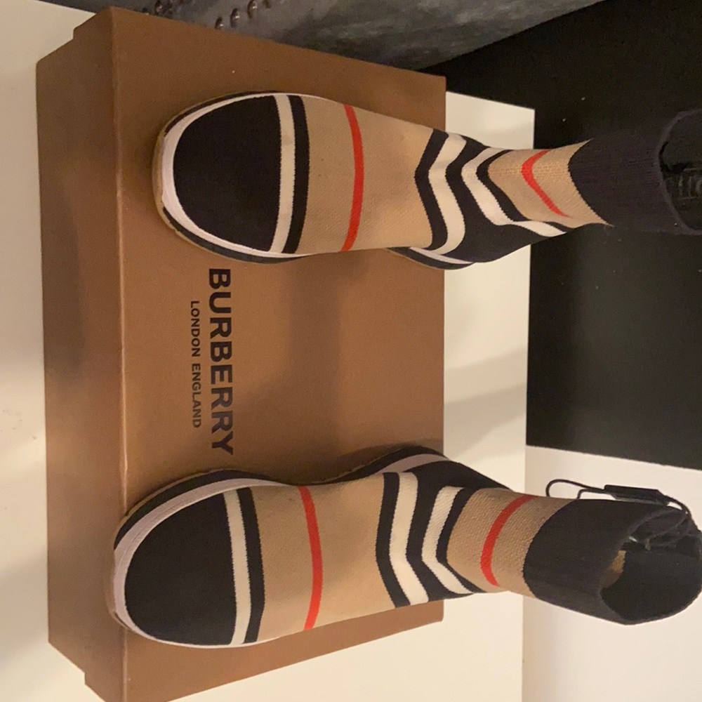 Burberry Sock Sneakers Unisex